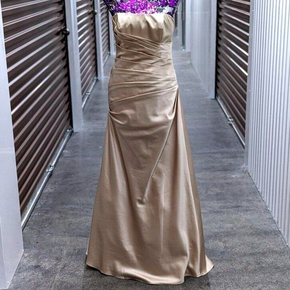 David's Bridal Glam Champagne Satin Mermaid Ruched Formal Gown Dress NWT 4‎